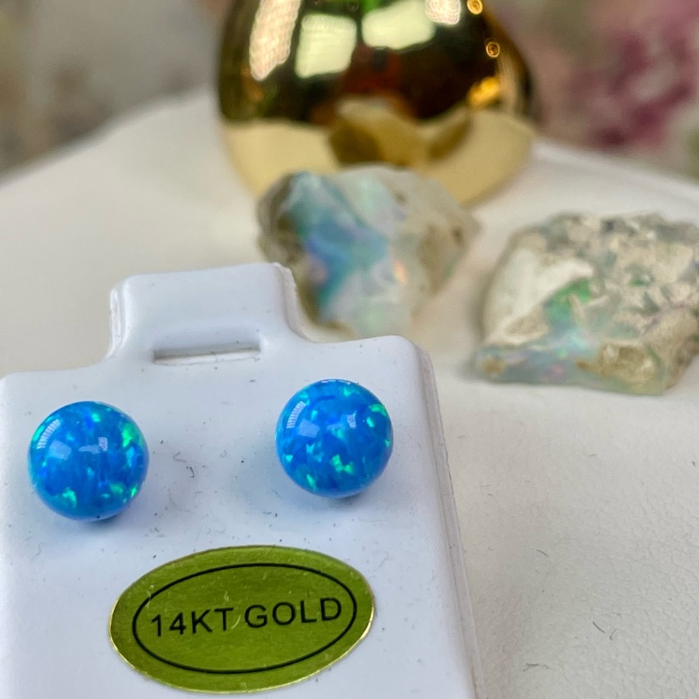 CLEARANCE‼️2.7ct 14KT Opal Earrings. 14k Solid Yellow Gold. Blue Opal - Picture 7 of 10
